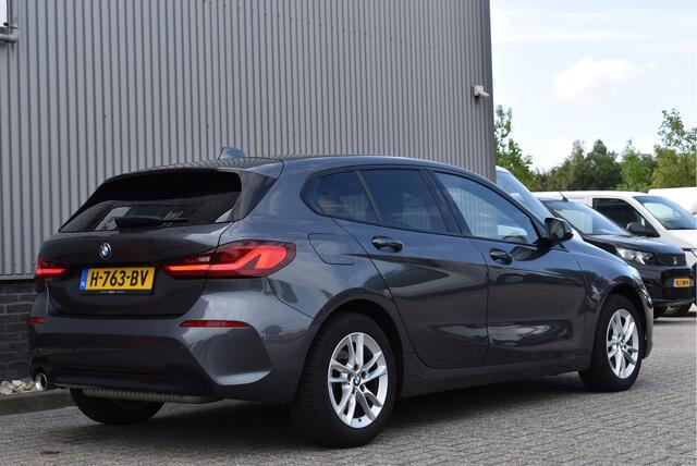 BMW 1-SERIE 118i Executive Edition Sport Line NAP, Automaat, Sportstoelen, Navi