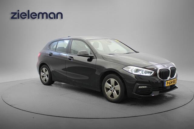BMW 1-SERIE 118d Business Edition Automaat - Digitaal Cockpit, Carplay, Navi, Cruise, Trekhaak afn.