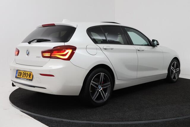 BMW 1-SERIE 118i High Executive Sport-Line (SCHUIF/KANTELDAK, GROOT-NAVIGATIE, STOELVERWARMING, SPORTS