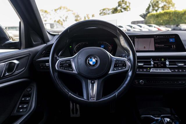 BMW 1-SERIE 120i M-Sport | Pano | Camera