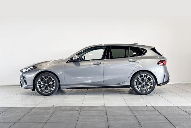BMW 1-SERIE 120 M Sport Design Edition – foto 3