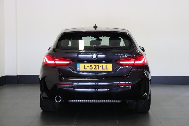 BMW 1-SERIE 118i Business Edition Plus M-Sport Dealer OH | Leder | Navi | Cruise | Carplay | Sfeer | €18.900,- incl. BTW