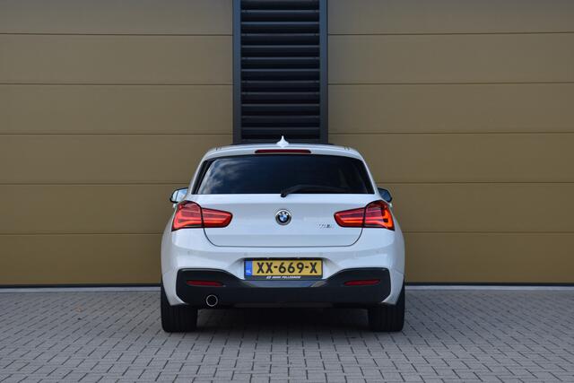 BMW 1-SERIE 118i Edition M Sport Shadow High Executive * Schuifdak * Lichtpakket * Navigatie Professional *
