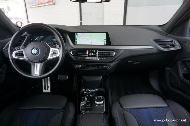BMW 1-SERIE 120i Carplay | Dealerauto | M-Pakket | Live Cockpit | 180 pk