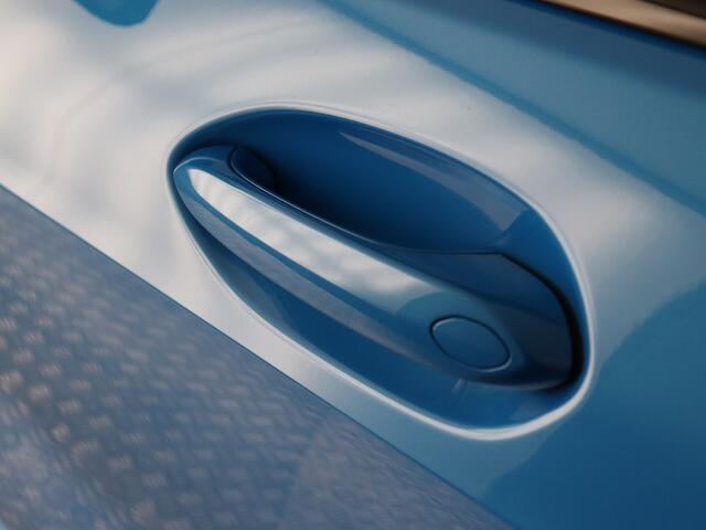 BMW 1-SERIE 118i High Executive M-Sport (NL-Auto / Virtual Display / Cruise / Carplay / Sfeerverlichting / Navi)