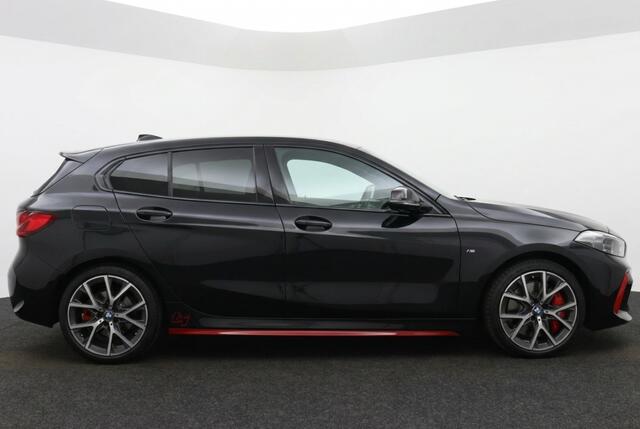 BMW 1-SERIE 128ti M Sport | Innovation Pack | NL-auto | Shadowline | HUD | Stoelverwarming