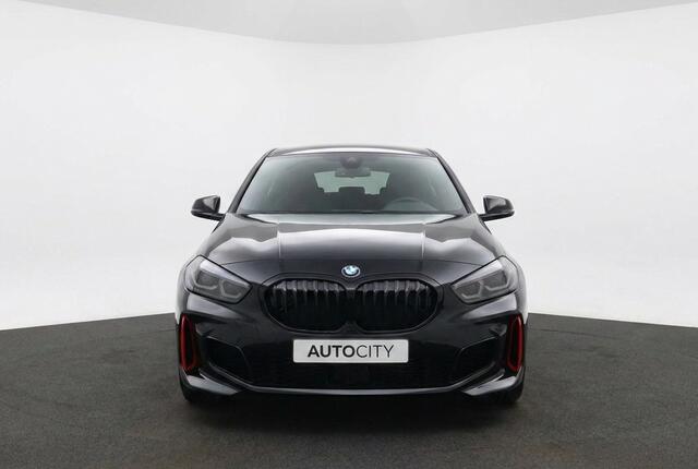 BMW 1-SERIE 128ti M Sport | Innovation Pack | NL-auto | Shadowline | HUD | Stoelverwarming