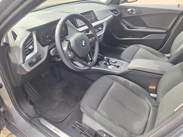 BMW 1-SERIE 118i