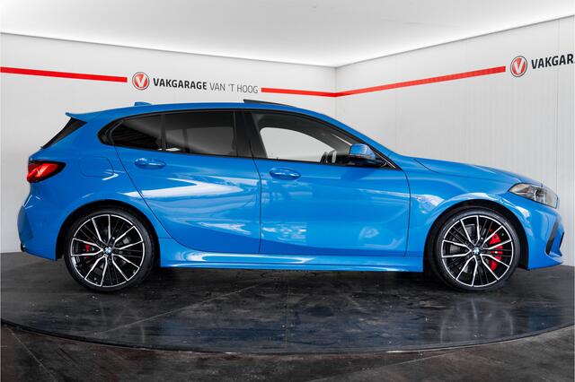 BMW 1-SERIE 120i M Sport Pro | Pano | Adapt. LED | M Sportrem | Stoel+Stuurverw. | Camera
