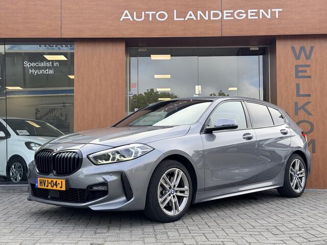 BMW 1-SERIE 118i M-Sport | Carplay | Parkeer sensoren | DAB | Cruise control | Climate control