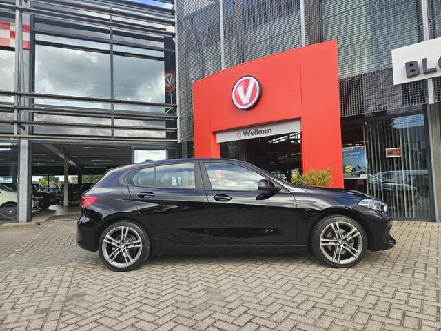 BMW 1-SERIE 118i Executive | Navi | Clima | Camera |