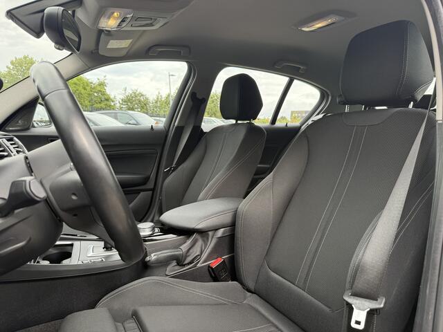 BMW 1-SERIE 118i | Sport Line | Harman/Kardon | Apple CarPlay | M-Sportstuur | Navi. Prof.