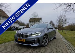 BMW 1-SERIE