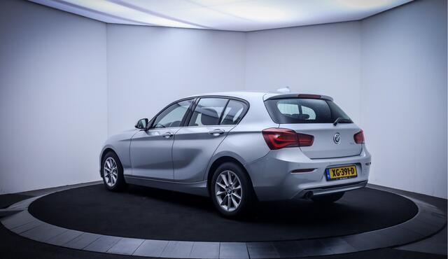 BMW 1-SERIE 118iA Sport Executive LED | NAVI | PDC V+A | CRUISE | SPORTST. | CLIMA