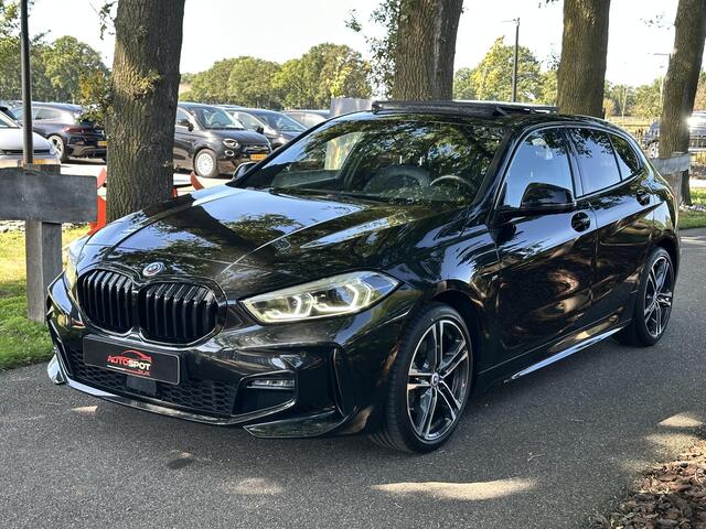 BMW 1-SERIE 118i Introduction Edition M-Sport