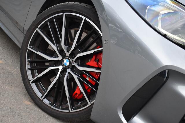 BMW 1-SERIE 118i M-Sport Pro | VOL !! | Schaalstoel | Harman/Kardon | Head Up | Pano | Electr Stoel