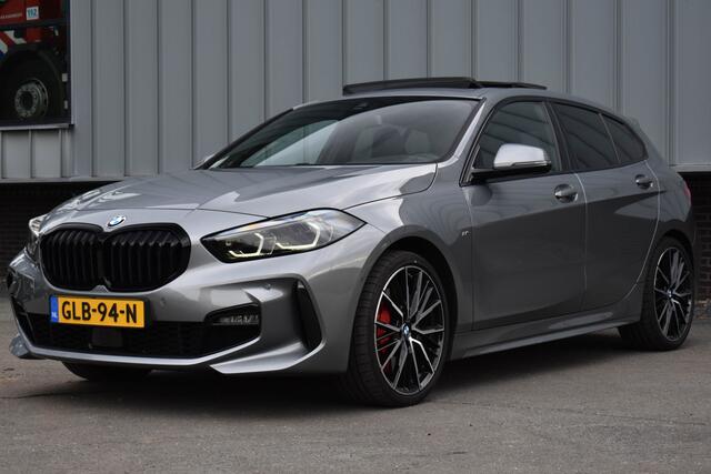 BMW 1-SERIE 118i M-Sport Pro | VOL !! | Schaalstoel | Harman/Kardon | Head Up | Pano | Electr Stoel