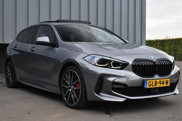 BMW 1-SERIE 118i M-Sport Pro | VOL !! | Schaalstoel | Harman/Kardon | Head Up | Pano | Electr Stoel