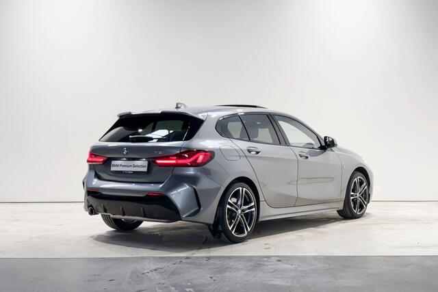 BMW 1-SERIE 118i 5-deurs Model M Sport – foto 6
