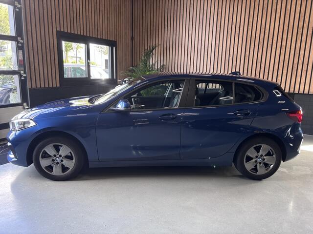 BMW 1-SERIE 118i Intro DEALER ONDERHOUDEN/CARPLAY