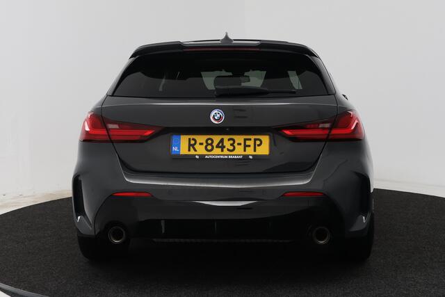 BMW 1-SERIE 120i Executive (PANORAMADAK, STOELVERWARMING, CAMERA, DEALER ONDERHOUDEN)