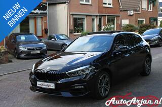 BMW 1-SERIE 118i Executive Edition Pano, Aut, Blackl