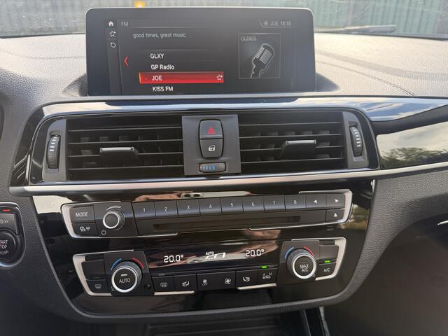 BMW 1-SERIE 118i Sport Line Edition LED/Navi/Clima/Cruise/PDC