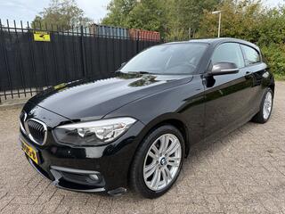 BMW 1-SERIE 118i Autom/Tiptr Sportline Navi/Clima/Cr