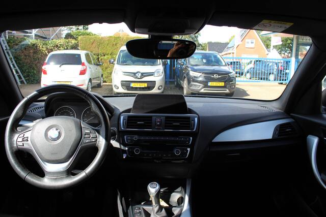 BMW 1-SERIE 118i "Edition Sport Line" 5 Deurs - 136 Pk
