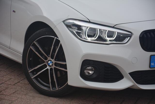 BMW 1-SERIE 118i Corporate Lease Executive | M-sport | LCI | Navigatie | Schuif-kanteldak | Stoelverwarming | Full LED | NL auto!! |
