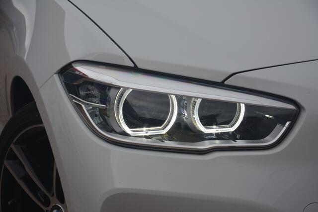 BMW 1-SERIE 118i Corporate Lease Executive | M-sport | LCI | Navigatie | Schuif-kanteldak | Stoelverwarming | Full LED | NL auto!! |