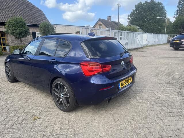 BMW 1-SERIE 118i Centennial High Executive Automaat XENON/LEDER