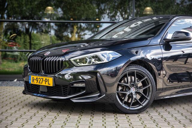 BMW 1-SERIE 120i High Executive M-Sport , Harman&Kardon, Keyless, Camera, Carplay