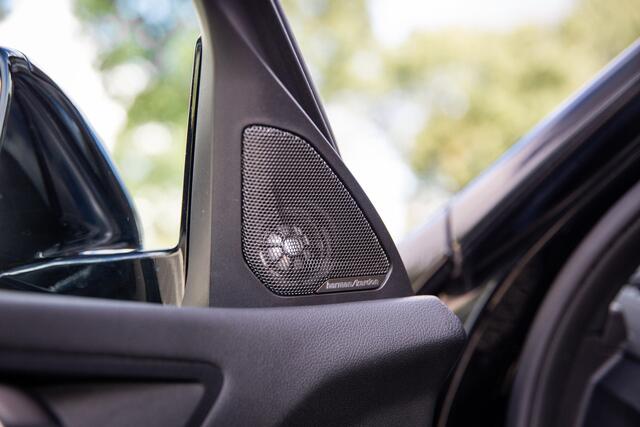 BMW 1-SERIE 120i High Executive M-Sport , Harman&Kardon, Keyless, Camera, Carplay