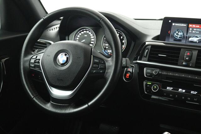BMW 1-SERIE 118i Corporate Lease High Executive (ELEKT. STOELEN, STOELVERWARMING, LED, GROOT-NAVIGATIE, DEALER ONDERHOUDEN)