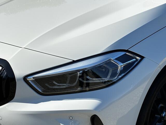 BMW 1-SERIE 118i | M-Sport | HiFi | Sportstoel. | 18''