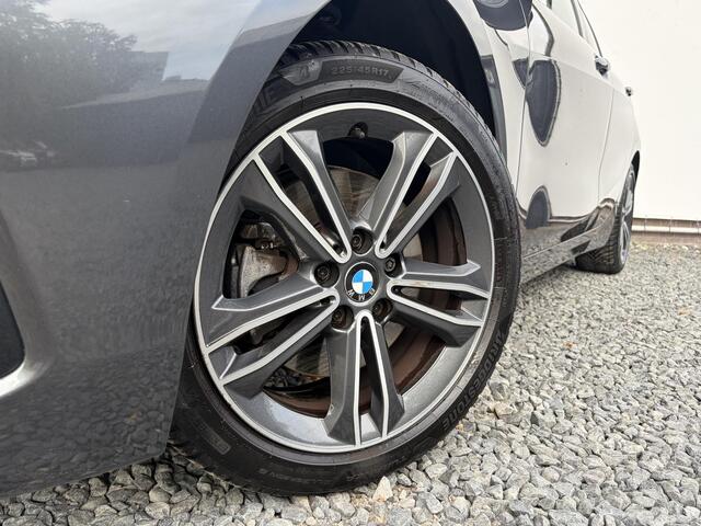 BMW 1-SERIE 118i Executive Edition Automaat, ORG NL, Draadloos Apple Carplay/Android Auto