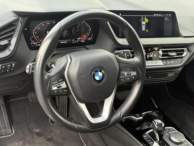 BMW 1-SERIE 118i Executive Edition Automaat, ORG NL, Draadloos Apple Carplay/Android Auto