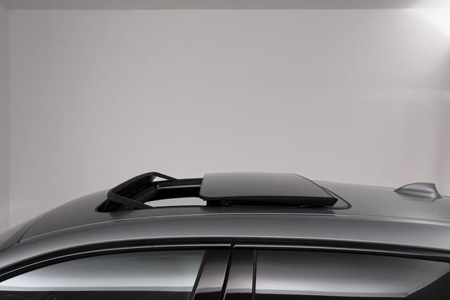 BMW 1-SERIE 118i Introduction Edition (PANORAMADAK, STOELVERWARMING, HK AUDIO, CAMERA, DEALER ONDERHOUDEN))