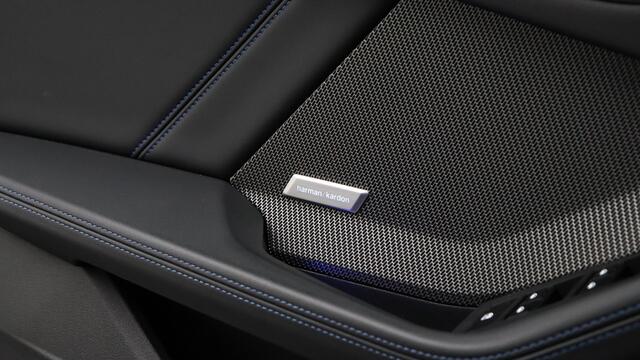 BMW 1-SERIE 120 M Sport Pro | Harman/Kardon | Panoramadak | Head-up | M Sportstoelen | Comfort Access | Memory | Driving Assistant Professional