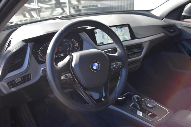 BMW 1-SERIE 118i
