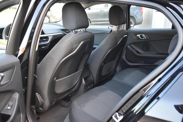 BMW 1-SERIE 118i