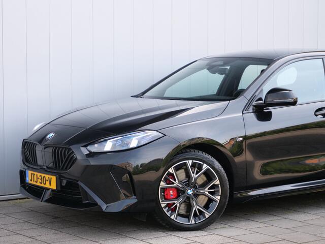 BMW 1-SERIE 116 automaat 123pk M Sportpakket Pro Stoelverwarming / Camera / Keyless entry
