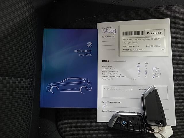 BMW 1-SERIE 118i Business Edition 1e-Eig. & Dealer-Onderh. BOVAG-Garantie. NL-Auto.