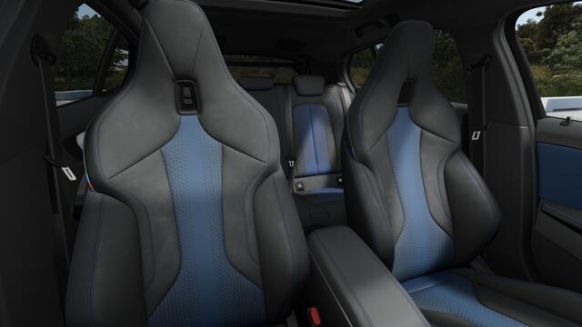BMW 1-SERIE M135i 306PK xDrive M-sport / Individual / Head-up / Harman Kardon