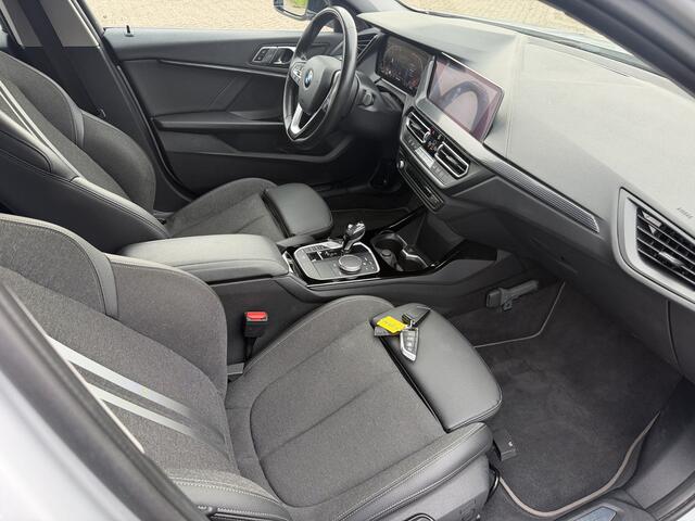 BMW 1-SERIE 118i Executive Edition M Sport Carplay/Clima/Navi/Cruise/LED