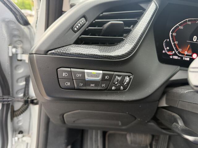 BMW 1-SERIE 118i Executive Edition M Sport Carplay/Clima/Navi/Cruise/LED