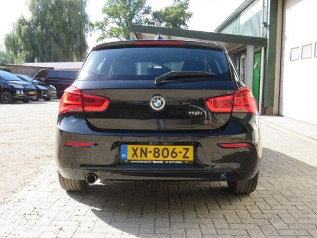 BMW 1-SERIE 118I C.L. EXECUTIVE