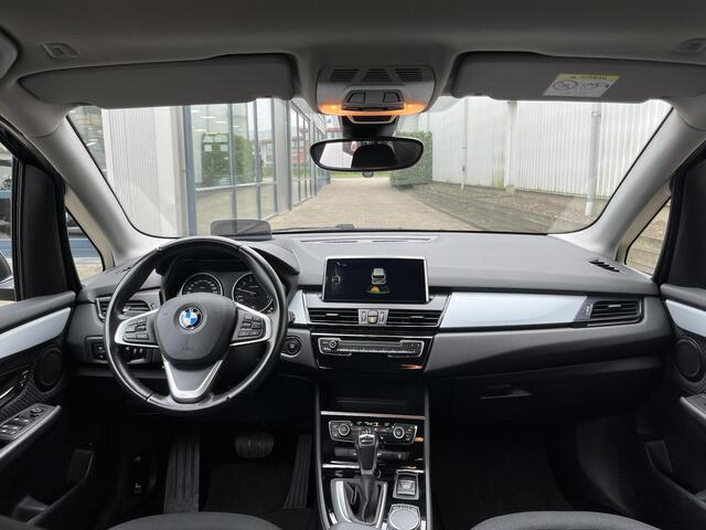 BMW 2-SERIE Active Tourer 225xe iPerformance Executive | Navi/Head-Up/17"/PDC/Clima/Cruise/Stoelverw./Afn.Trekhaak