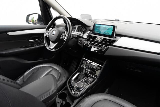 BMW 2-SERIE Active Tourer 225xe Plug-In Hybrid High Executive I Panoramadak I Leder I 19 inch LMV | Getint Glas